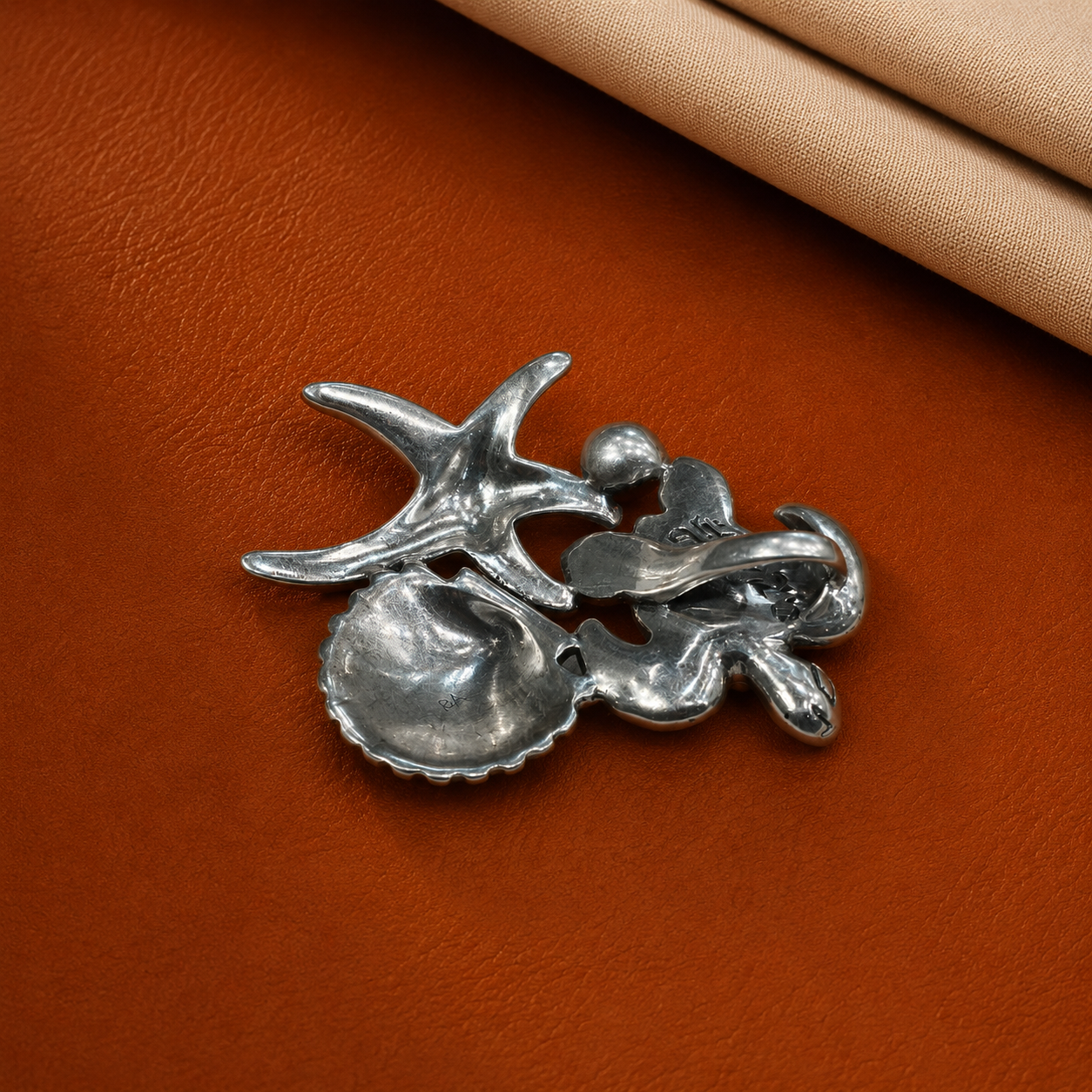 Silver Ocean Treasures Pendant