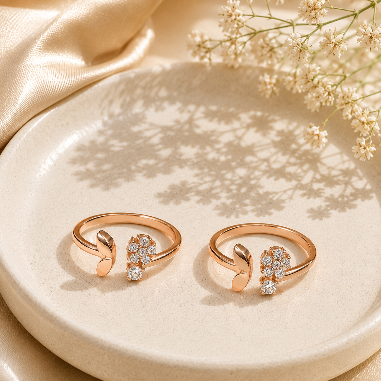 Rose Leaf Spark Toe Ring