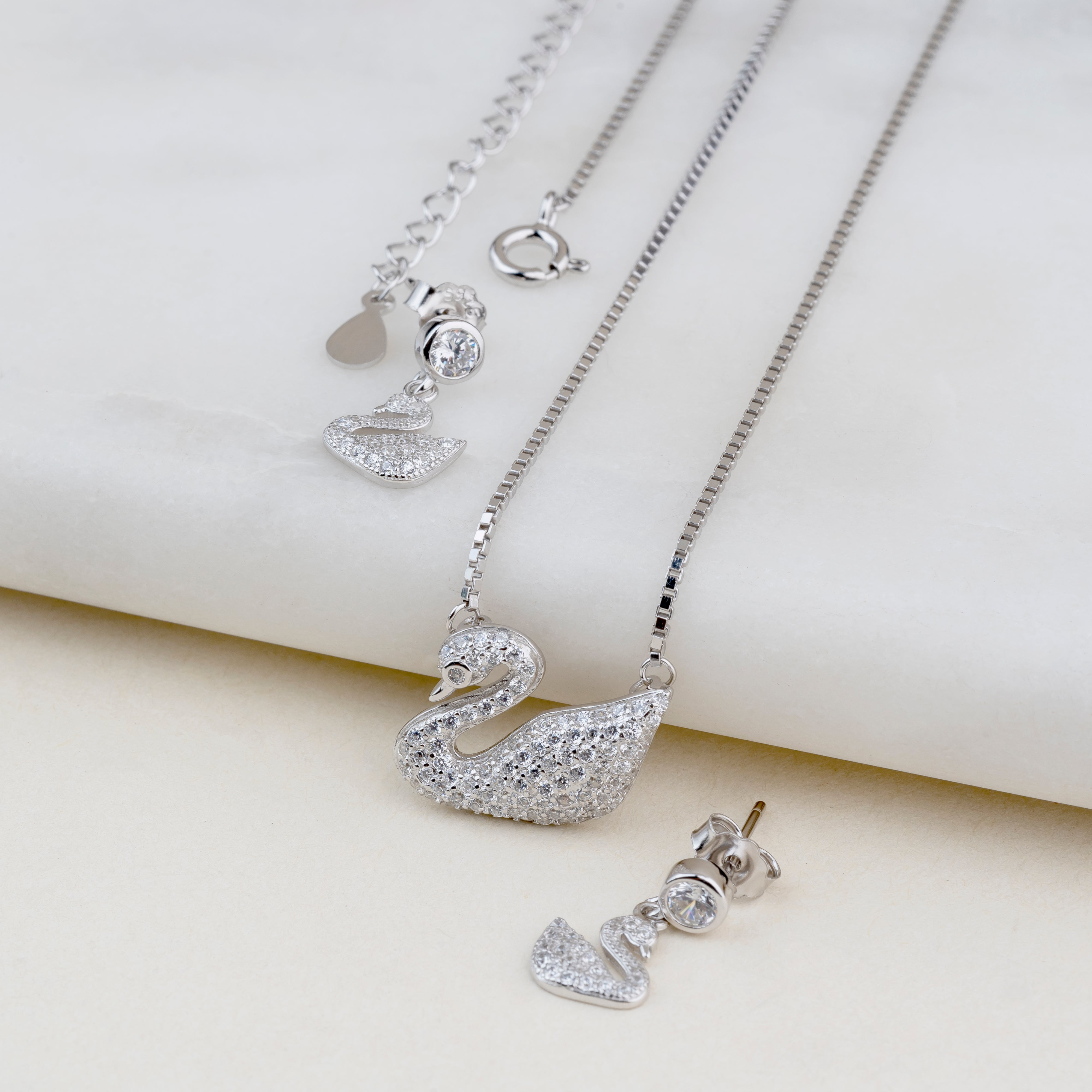 Silver Swan Chain set